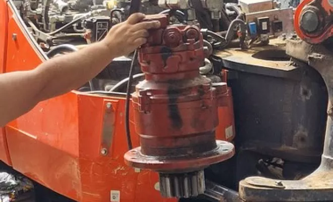 Maintenance préventive d’engin de chantier, Saint-Pierre, ERPL